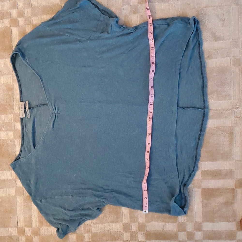 Urban Outfitters Leto Ruched-Front Tee - Picture 4 of 5